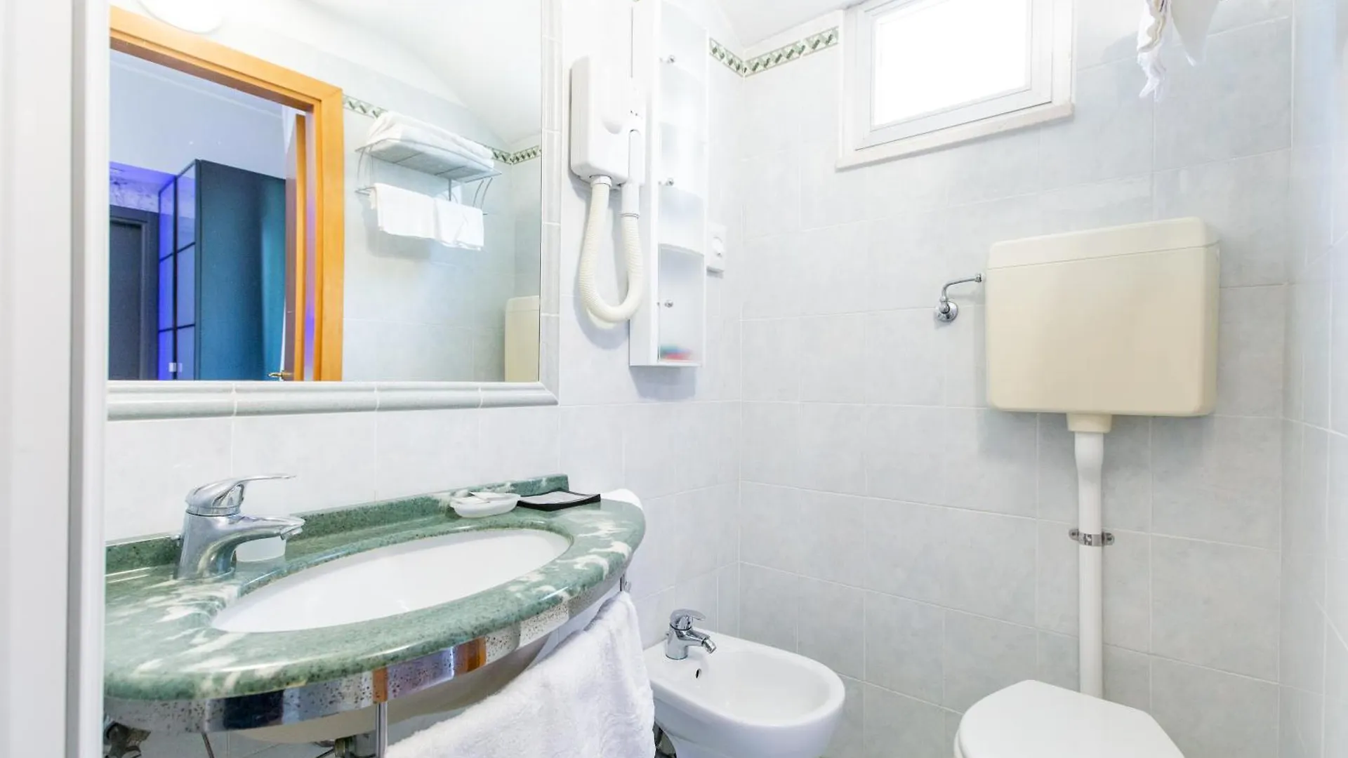 Hotel Gardenia Rimini 3*,  Italien